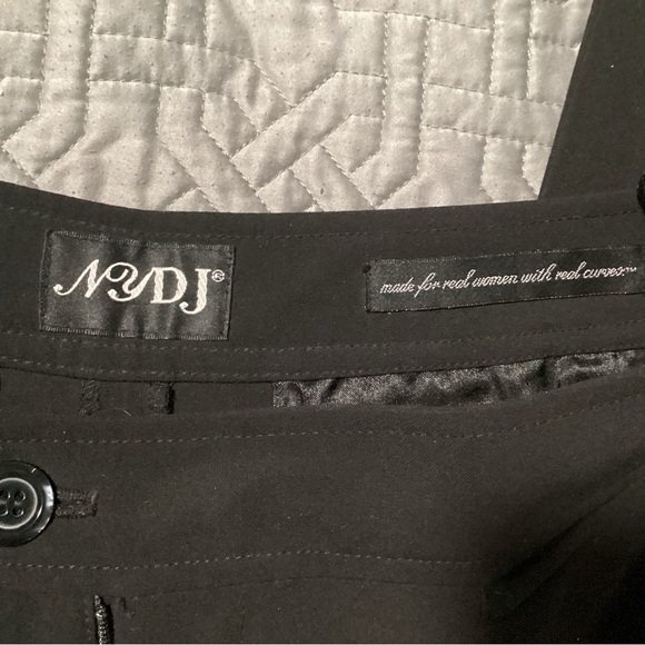NYDJ Black Stretch High Waisted Pants - Picture 9 of 15